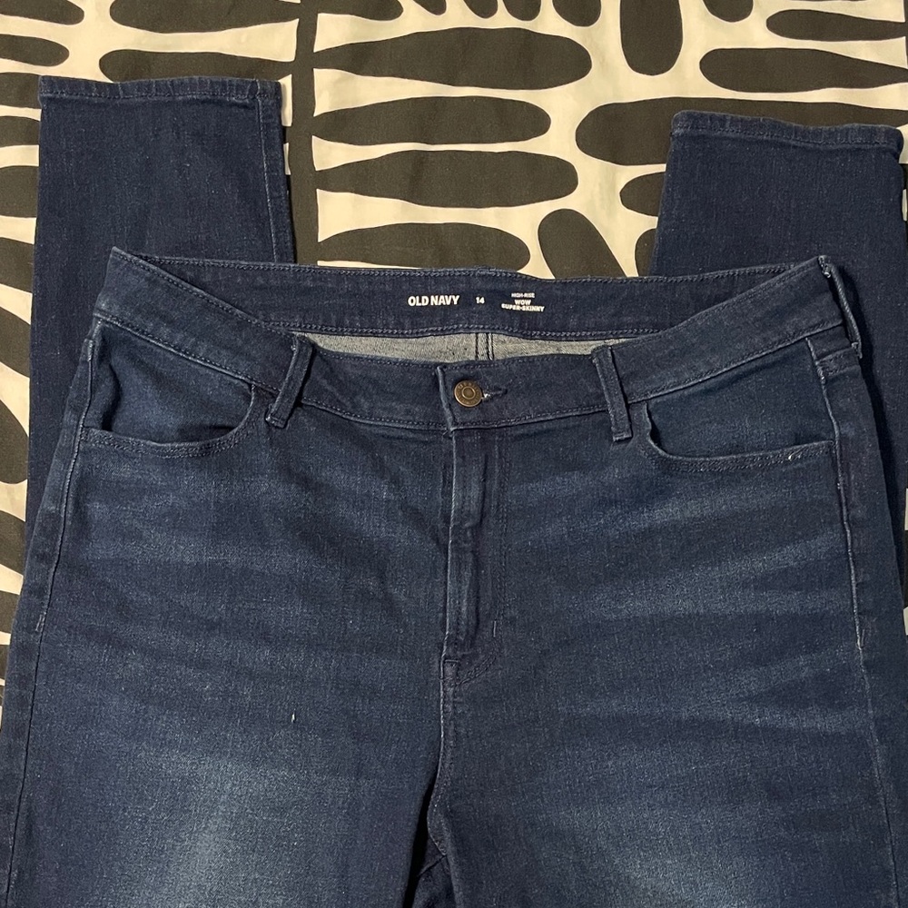 Old Navy High rise WOW super-skinny dark wash denim jeans